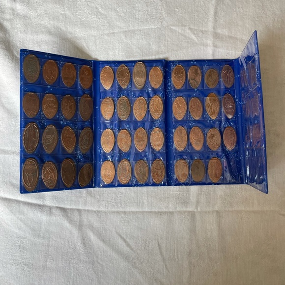 Disneyland Penny Press Collection Book W/ Pressed Pennies Included - Picture 3 of 11